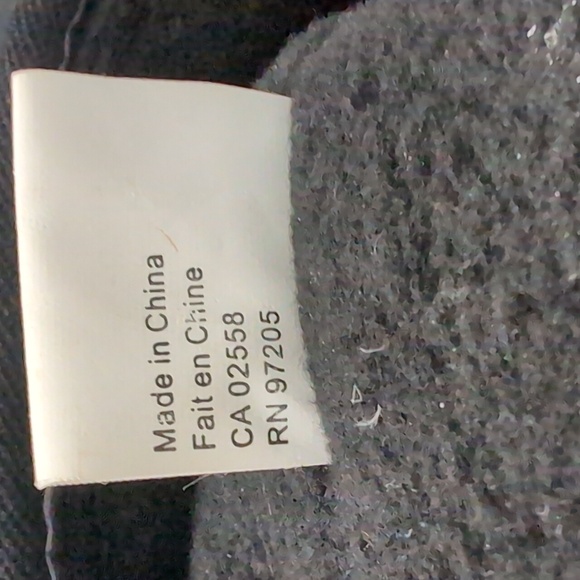 Danier Leather Mens Black Fleece Lined Winter Cap,Trapper Hat. - Picture 12 of 12